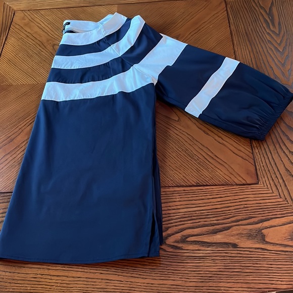 Classic Talbots Navy and White Blouse - Picture 7 of 8